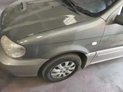 Peça sobressalente para automóvel em segunda mão Guarda-lamas Dianteiro Esquerdo por KIA CARNIVAL II (FL) D/J3 Referências OEM IAM   