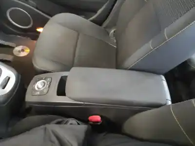 Second-hand car spare part center console for renault scénic iii (jz0/1_) 1.5 dci oem iam references 