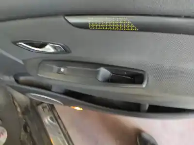 Second-hand car spare part right front power window switch for renault scénic iii (jz0/1_) 1.5 dci oem iam references 