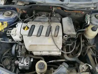 Автозапчастина б/у ДВИГУН КОМПЛЕКТ для RENAULT MEGANE I FASE 2 BERLINA (BA0)  Посилання на OEM IAM K4M700  