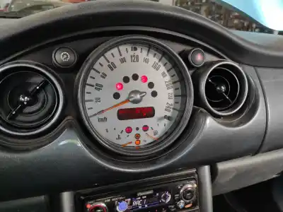 Second-hand car spare part dashboard for mini mini (r50,r53) g-w10b16a oem iam references 62109126990
