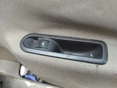 Автозапчастина б/у управління склами задніх правіх для RENAULT SCENIC II (JM) K9KF7 Посилання на OEM IAM   