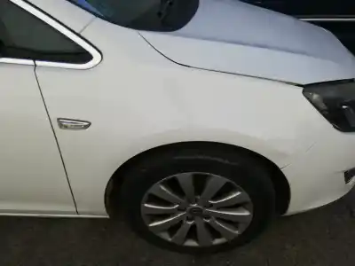 Pièce détachée automobile d'occasion aile avant droite pour opel astra j berlina 5p a20dth références oem iam 