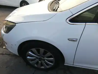 Pièce détachée automobile d'occasion aile avant gauche pour opel astra j berlina 5p a20dth références oem iam 