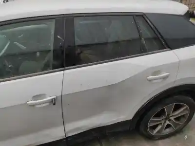 İkinci el araba yedek parçası  için AUDI Q2 (GAB, GAG)  OEM IAM referansları 81A833051C  