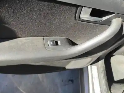 Piesă de schimb auto la mâna a doua PANOU COMANDA GEAMURI ELECTRICE SPATE STANGA pentru AUDI A4 B7 (8EC) 2.0 Referințe OEM IAM   