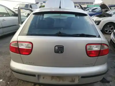 Second-hand car spare part tailgate for seat leon (1m1) 1.6 16 v oem iam references 1m6827025h Second-hand car spare part tailgate for seat leon (1m1) 1.6 16 v oem iam references 1m6827025h