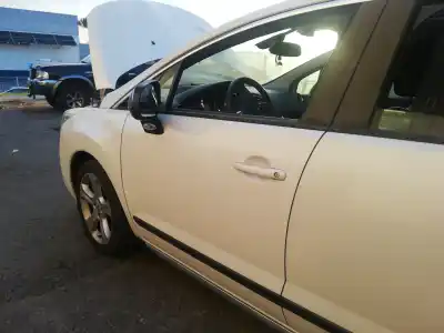 Recambio de automóvil de segunda mano de PUERTA DELANTERA IZQUIERDA para PEUGEOT 3008 1.6 HDi FAP CAT (9HZ / DV6TED4) referencias OEM IAM   