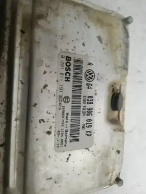 Автозапчастина б/у  для SEAT LEON (1M1)  Посилання на OEM IAM 038906019KP  