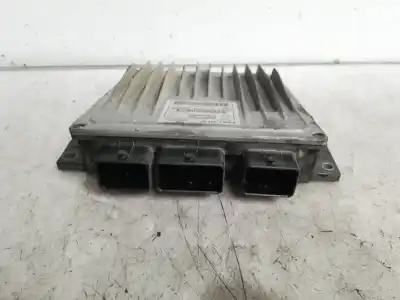 Second-hand car spare part ECU ENGINE CONTROL for RENAULT CLIO III  OEM IAM references 8200911560  