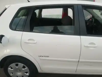Tweedehands auto-onderdeel DEUR RECHTS ACHTER voor VOLKSWAGEN POLO (9N3)  OEM IAM-referenties   