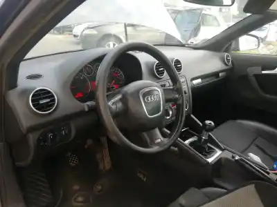 Gebrauchtes Autoersatzteil Instrumententafel zum AUDI A3 SPORTBACK (8PA) 2.0 TDI 16V OEM-IAM-Referenzen   