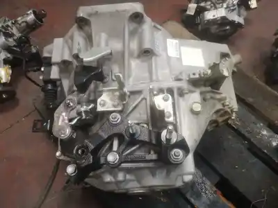 Автозапчастина б/у коробка передач для mazda cx-7 (er) d/r2 посилання на oem iam a6401701xa  