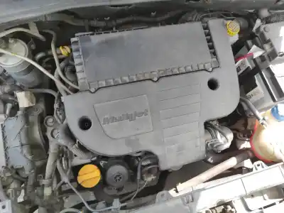 Pièce détachée automobile d'occasion Filtre à Air pour FIAT GRANDE PUNTO (199) 199A3000 Références OEM IAM   