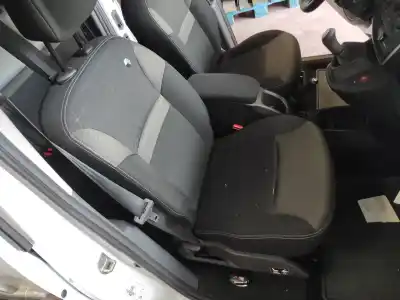 Автозапчастина б/у передне праве сиділо для renault kangoo ii (f/kw0) k9k628 посилання на oem iam  Автозапчастина б/у передне праве сиділо для renault kangoo ii (f/kw0) k9k628 посилання на oem iam