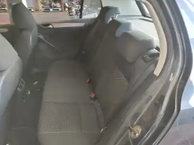 Pièce détachée automobile d'occasion SIÈGES ARRIÈRE pour VOLKSWAGEN GOLF VI (5K1) 2.0 TDI Références OEM IAM   