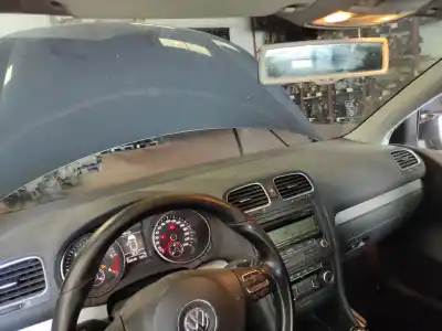 Pièce détachée automobile d'occasion TABLEAU DE BORD pour VOLKSWAGEN GOLF VI (5K1)  Références OEM IAM   