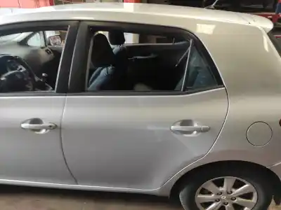 Peça sobressalente para automóvel em segunda mão PORTA DO AUTOMÓVEL TRASEIRA ESQUERDA por TOYOTA AURIS (_E15_) 1.4 D-4D (NDE150_) Referências OEM IAM   