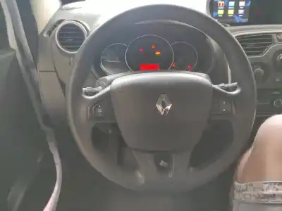 Pezzo di ricambio per auto di seconda mano VOLANTE per RENAULT KANGOO II (F/KW0) K9K628 Riferimenti OEM IAM 484005127R  