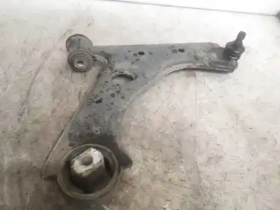 Pezzo di ricambio per auto di seconda mano BRACCIO SOSPENSIONE INFERIORE ANTERIORE DESTRO per FIAT GRANDE PUNTO (199) 199A3000 Riferimenti OEM IAM   