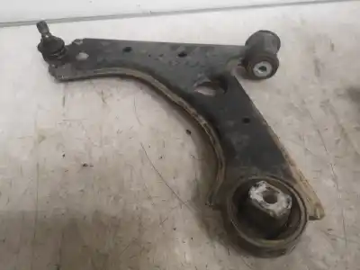 Pezzo di ricambio per auto di seconda mano BRACCIO SOSPENSIONE SUPERIORE ANTERIORE SINISTRO per FIAT GRANDE PUNTO (199) 199A3000 Riferimenti OEM IAM   