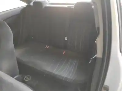 Recambio de automóvil de segunda mano de Asientos Traseros para OPEL CORSA D Z12XEP referencias OEM IAM   