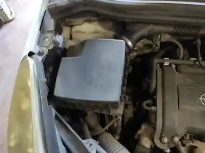 Second-hand car spare part air filter for opel corsa d z12xep oem iam references 