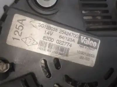 İkinci el araba yedek parçası Alternatör için RENAULT CLIO II FASE II (B/CB0) K9K704 OEM IAM referansları 8200022774  