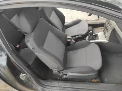 Pezzo di ricambio per auto di seconda mano sedile anteriore destro per opel astra h gtc z16xer riferimenti oem iam  Pezzo di ricambio per auto di seconda mano sedile anteriore destro per opel astra h gtc z16xer riferimenti oem iam