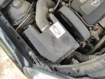 Pezzo di ricambio per auto di seconda mano filtro dell aria per opel astra h gtc z16xer riferimenti oem iam  Pezzo di ricambio per auto di seconda mano filtro dell aria per opel astra h gtc z16xer riferimenti oem iam