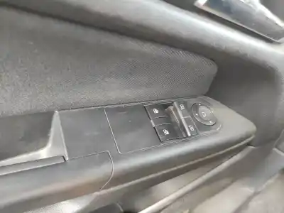 Автозапчасти б/у ВЫКЛЮЧАТЕЛЬ ЛЕВОГО ПЕРЕДНЕГО ОКНА за OPEL ASTRA H GTC  ссылки OEM IAM   