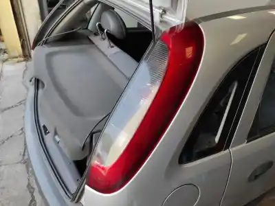 Автозапчасти б/у правый задний фонарь за opel corsa c z14xep ссылки oem iam 