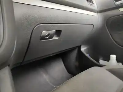Pezzo di ricambio per auto di seconda mano Scatola Di Guanti per VOLKSWAGEN GOLF V (1K1) 1.9 TDI Riferimenti OEM IAM 1K1857101G  