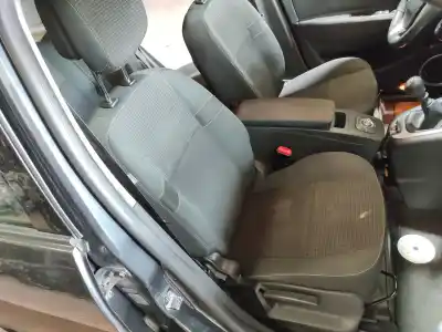 Автозапчастина б/у  для RENAULT SCÉNIC III (JZ0/1_)  Посилання на OEM IAM   