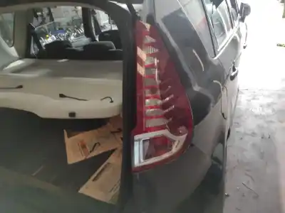 Pièce détachée automobile d'occasion Feu Arrière Droit pour RENAULT SCÉNIC III (JZ0/1_) 1.5 DCI Références OEM IAM   