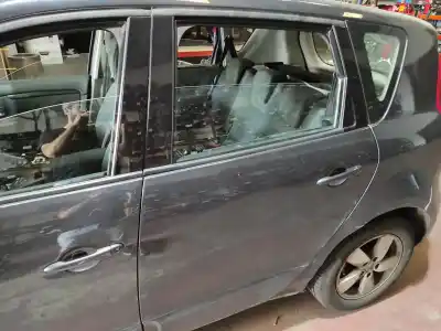 Автозапчастина б/у двері задні ліві для renault scénic iii (jz0/1_) 1.5 dci посилання на oem iam 