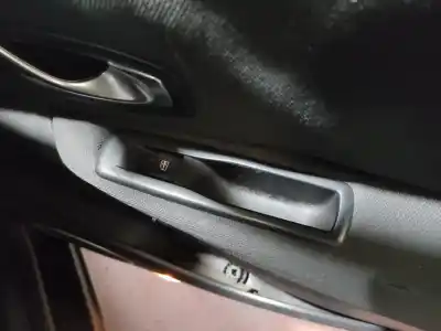 Автозапчастина б/у управління склами задніх правіх для RENAULT SCÉNIC III (JZ0/1_) 1.5 DCI Посилання на OEM IAM   