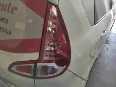 Tweedehands auto-onderdeel rechter achterlamp voor renault scénic iii (jz0/1_) 1.5 dci oem iam-referenties 