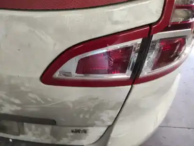 Tweedehands auto-onderdeel achterlampje rechts binnen voor renault scénic iii (jz0/1_) 1.5 dci oem iam-referenties 