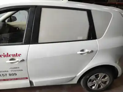 Tweedehands auto-onderdeel deur links achter voor renault scénic iii (jz0/1_) 1.5 dci oem iam-referenties 