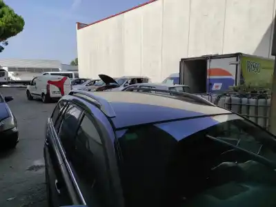 Recambio de automóvil de segunda mano de PORTAEQUIPAJES para TOYOTA AVENSIS WAGON (T25) 2AD referencias OEM IAM   