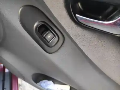 Автозапчасти б/у выключатель переднего правого окна за SEAT TOLEDO II (1M2) 1.9 TDI ссылки OEM IAM   