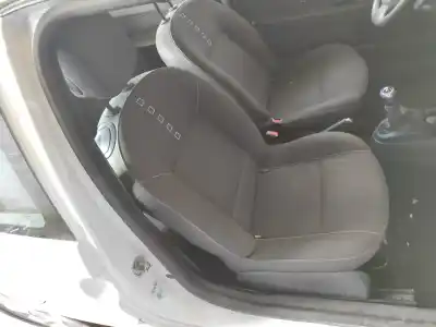 Автозапчастина б/у передне праве сиділо для renault twingo ii (cn0_) 1.5 dci (cn0u) посилання на oem iam 