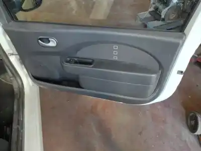 Автозапчастина б/у обработка передніх правіх дверей для renault twingo ii (cn0_) 1.5 dci (cn0u) посилання на oem iam 