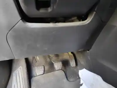 Pezzo di ricambio per auto di seconda mano  per TOYOTA VERSO (AUR2/ZGR2)  Riferimenti OEM IAM 739000F030B0  