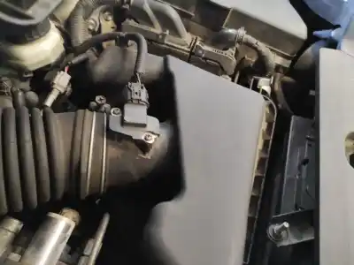 Автозапчастина б/у витратомір повітря для TOYOTA VERSO (AUR2/ZGR2) 1ADFTV Посилання на OEM IAM 2220426010  