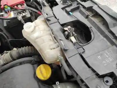 Pezzo di ricambio per auto di seconda mano  per RENAULT KANGOO II (F/KW0)  Riferimenti OEM IAM 7701478318   Pezzo di ricambio per auto di seconda mano  per RENAULT KANGOO II (F/KW0)  Riferimenti OEM IAM 7701478318