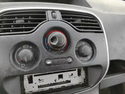 Pezzo di ricambio per auto di seconda mano Controllo Riscaldamento / Aria Condizionata per RENAULT KANGOO II (F/KW0) K9K608 Riferimenti OEM IAM    Pezzo di ricambio per auto di seconda mano Controllo Riscaldamento / Aria Condizionata per RENAULT KANGOO II (F/KW0) K9K608 Riferimenti OEM IAM