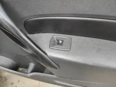 Автозапчастина б/у передній правий віконний вимикач для renault kangoo ii (f/kw0) k9k608 посилання на oem iam  Автозапчастина б/у передній правий віконний вимикач для renault kangoo ii (f/kw0) k9k608 посилання на oem iam