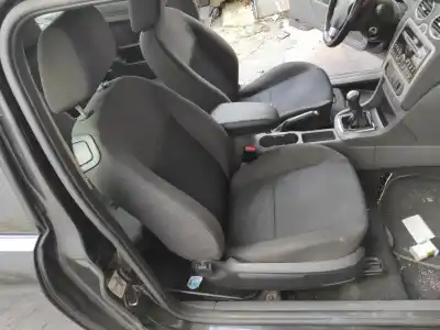 Pezzo di ricambio per auto di seconda mano Sedile Anteriore Destro per FORD FOCUS BERLINA (CAP) D/KKDA Riferimenti OEM IAM   